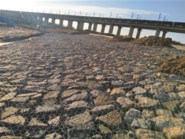 格賓網現場鋪設