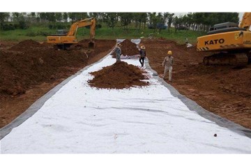 復(fù)合土工膜與防水毯結(jié)合施工的條件是什么